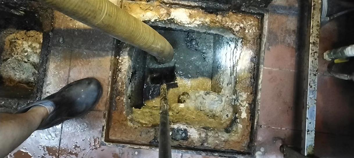 信宜化油池清理-污水池清掏